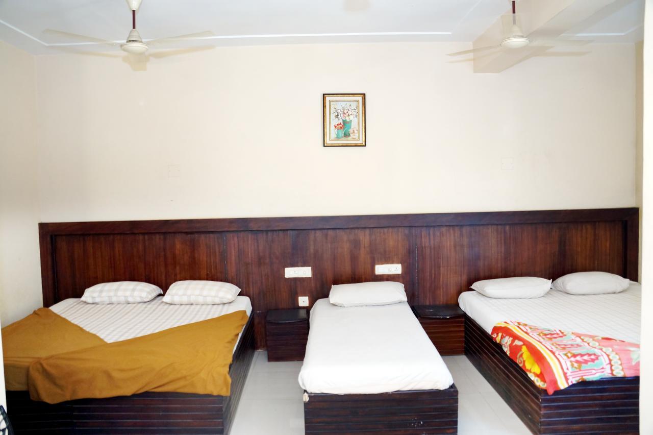 Hotel Royal Nest Vandiperiyār Dış mekan fotoğraf
